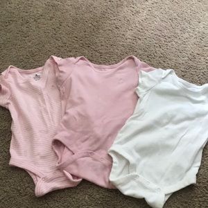 Baby Gap Onesie Bundle 12-18M